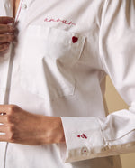 Camisa clásica con bordados tipográficos para mujer - Blanco 34_111H003_BLA110601_3