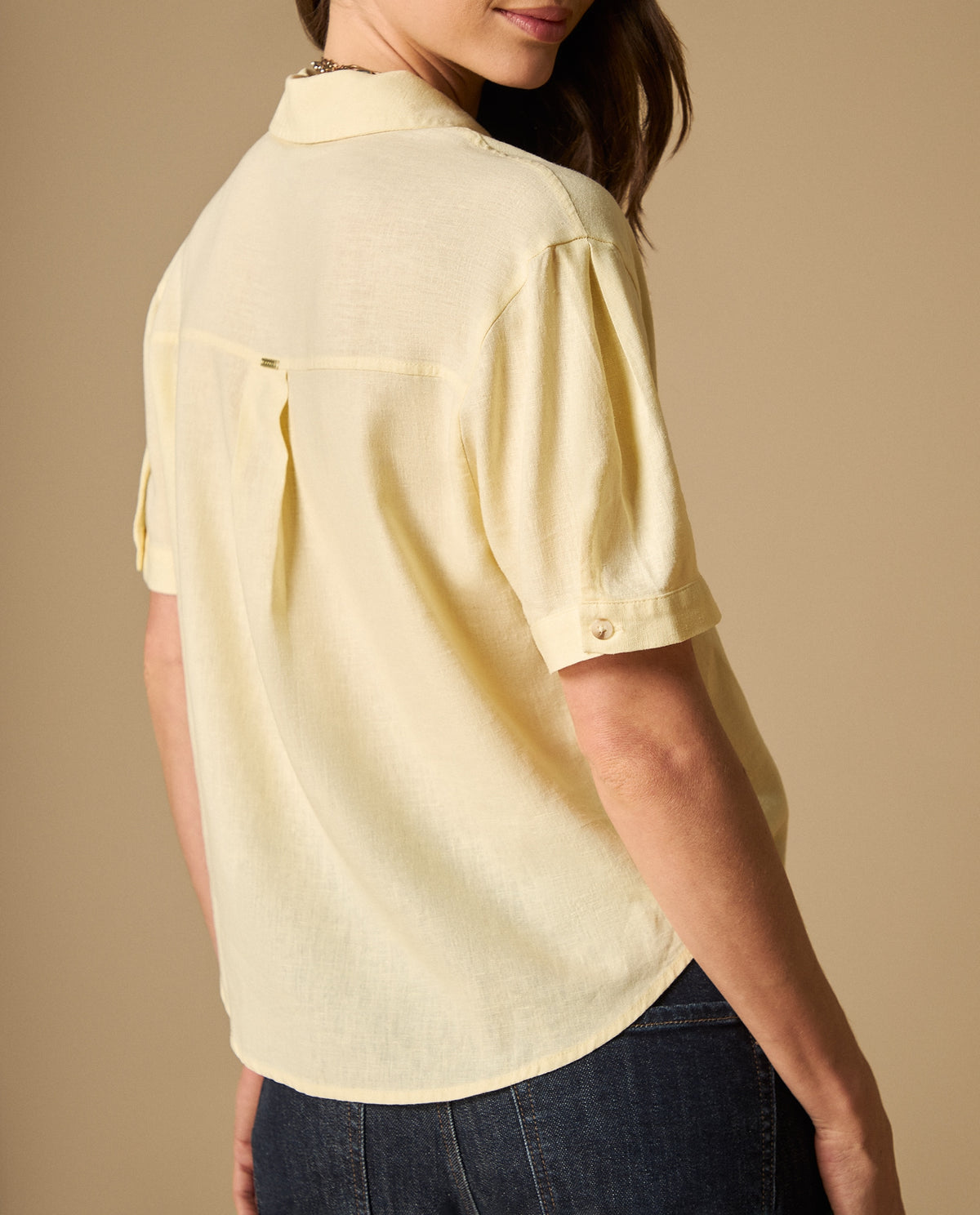 Camisa manga corta con bolsillos frontales para mujer - Amarillo 34_111H004_AMA110616_4