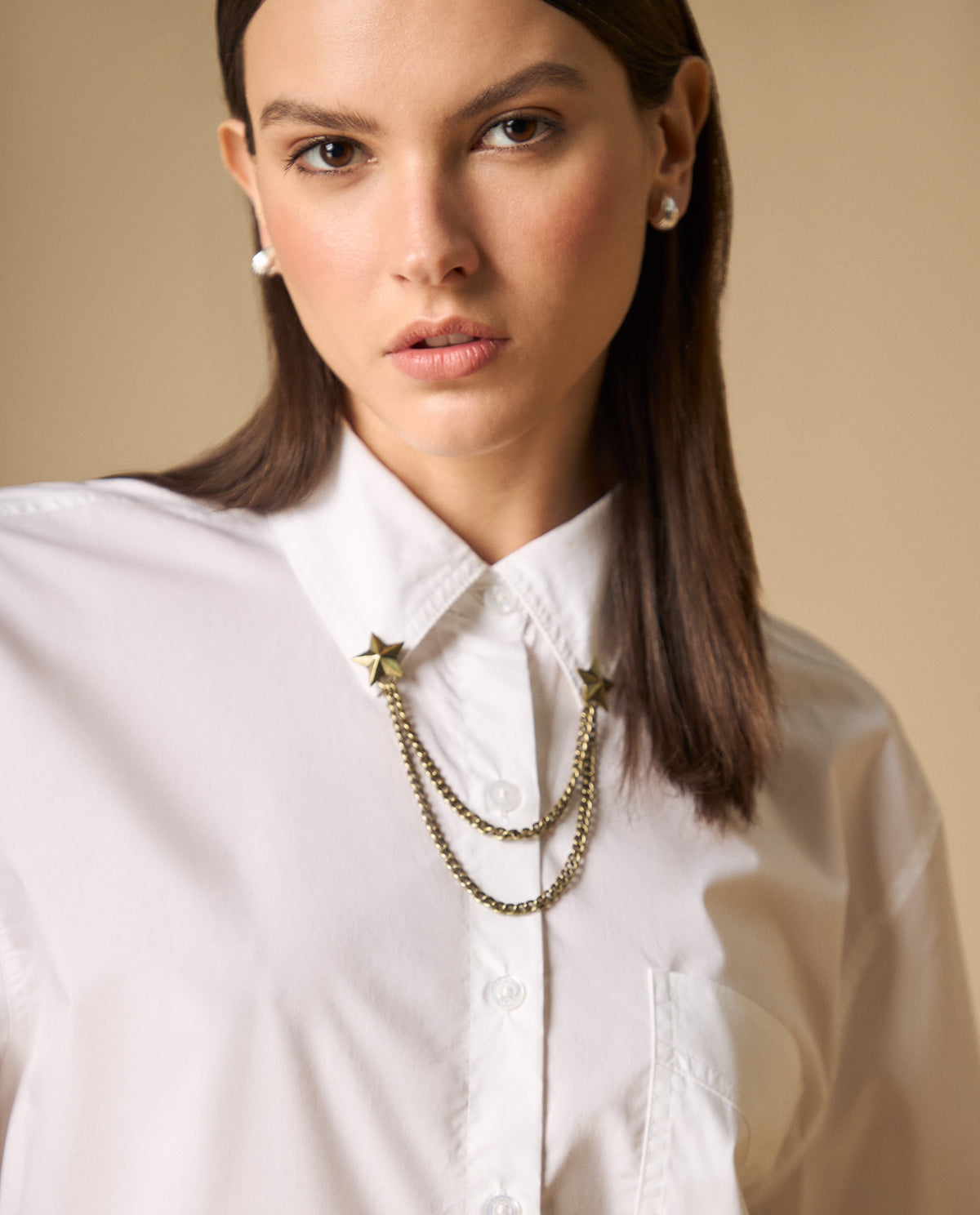 Camisa cuello clásico con cadenas doradas para mujer - Blanco 34_411H005_BLA110601_0