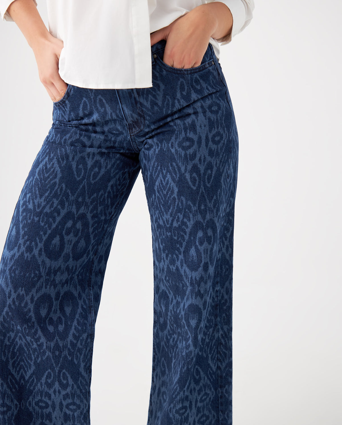 Jean Wide Leg tono oscuro para mujer - Azul 34_472F000_AZU193933_4