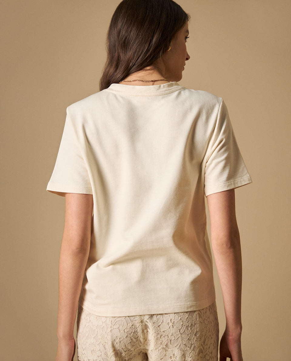 Camiseta manga corta con bordado floral en relieve para mujer - Crudo 34_601H202_CRU110110_4
