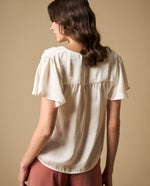 Camisa escote en V con mangas fruncidas - Blanco 34_611H003_BLA114202_5