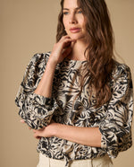 Camisa crop manga tres cuartos con estampado tropical para mujer - Crudo 34_611H006_CRU130905_0