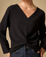 Camisa escote V con mangas amplias para mujer - Negro 34_611H007_NEG190303_3