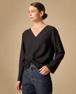 Camisa escote V con mangas amplias para mujer - Negro 34_611H007_NEG190303_5