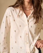 Camisa clásica con motivos botánicos bordados para mujer - Crudo 34_611H010_CRU130905_4