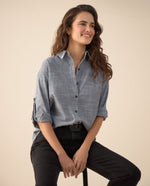 Camisa con bordados localizados para mujer - Gris 34_615F310_GRI171310_6