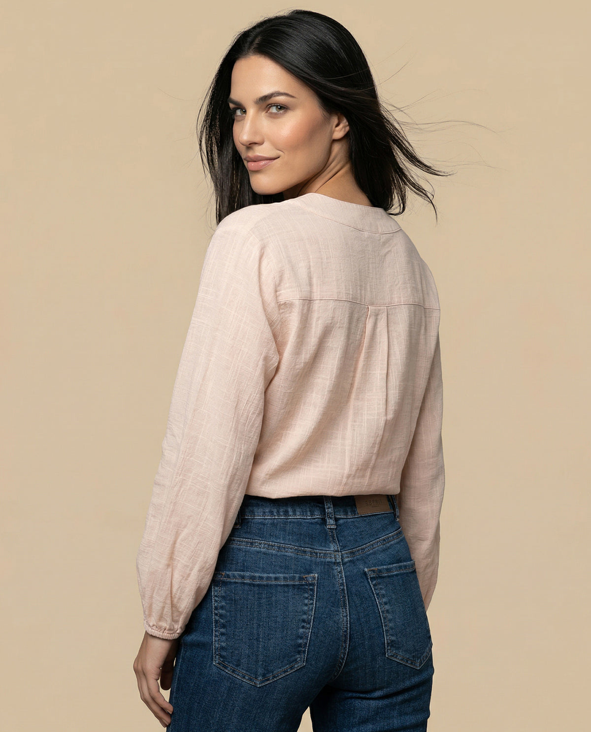 Camisa con escote en V para mujer - Beige 34_615F329_BEI130607_4