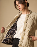 Chaqueta acolchada con patrón romboidal para mujer - Beige 34_621H220_BEI130607_3