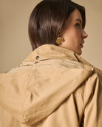 Chaqueta tipo parka con capucha y múltiples bolsillos para mujer - Café 34_621H230_CAF181017_7