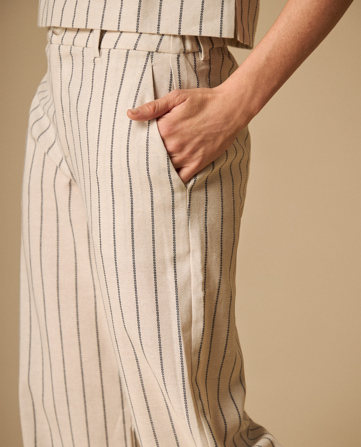 Pantalón wide leg con estampado de rayas para mujer - Crudo 34_631H002_CRU130905_4