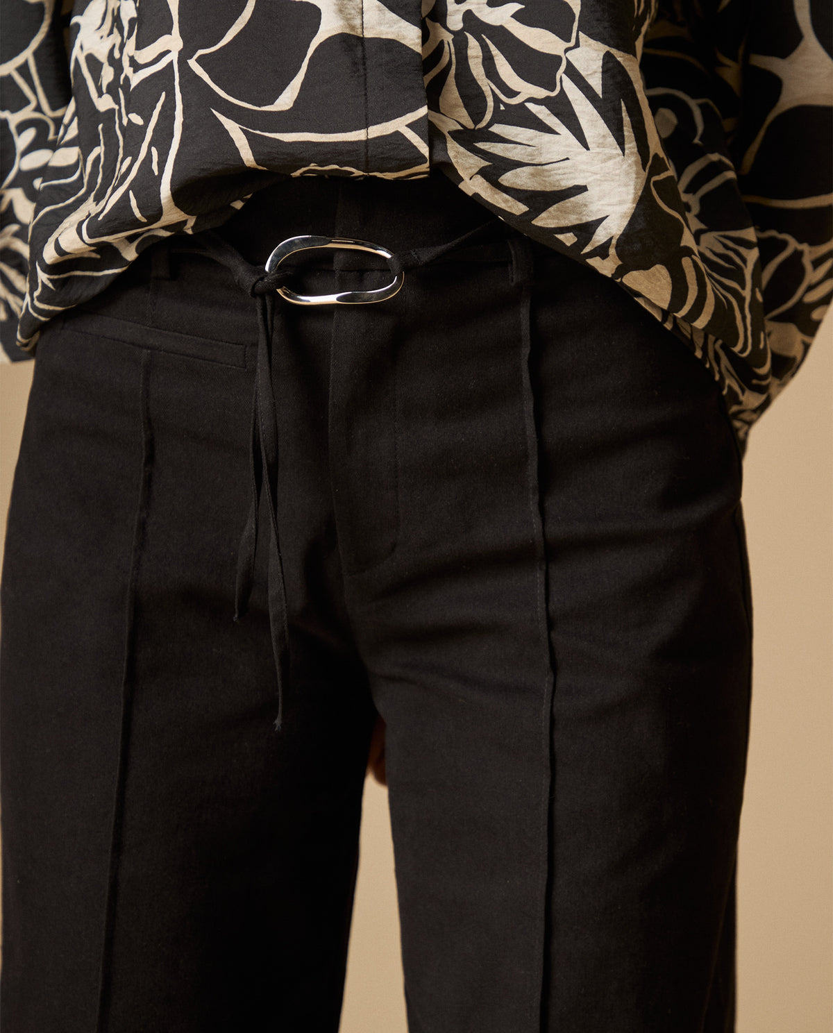 Pantalón wide leg con cordón ajustable para mujer - Negro 34_631H020_NEG190303_4