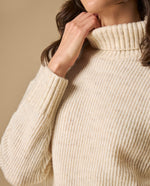 Suéter cuello alto acanalado para mujer - Crudo 34_661H201_CRU110110_3