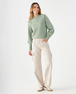 Jean Cargo tono claro para mujer - Crudo 34_679F022_CRU110110_0