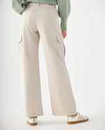Jean Cargo tono claro para mujer - Crudo 34_679F022_CRU110110_4